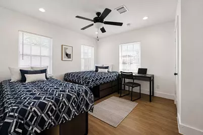 618 Branard Street, Houston, TX 77006 - Photo 12