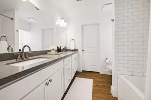 618 Branard St, Houston, TX 77006 - Photo 8