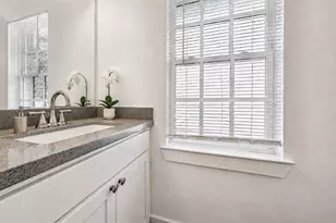 618 Branard St, Houston, TX 77006 - Photo 14