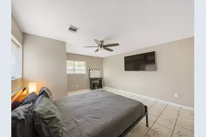 1337 Conrad Sauer Drive, Houston, TX 77043 - Photo 16