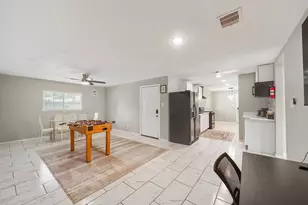 1337 Conrad Sauer Dr, Houston, TX 77043 - Photo 12