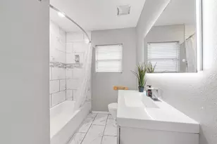 1337 Conrad Sauer Dr, Houston, TX 77043 - Photo 22