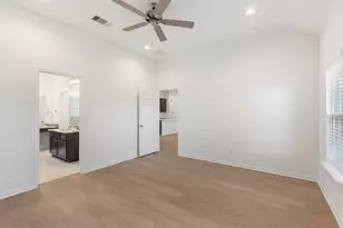 11832 Whirlaway Dr, Willis, TX 77318 - Photo 10