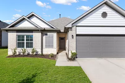 11832 Whirlaway Drive, Willis, TX 77318 - Photo 2