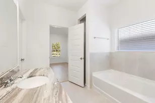 11832 Whirlaway Dr, Willis, TX 77318 - Photo 12