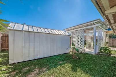 1814 Sonoma Trail Drive, Houston, TX 77049 - Photo 50