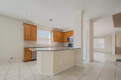 1814 Sonoma Trail Drive, Houston, TX 77049 - Photo 18