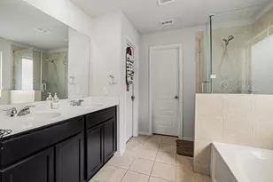 2807 Glenfield Manor Ln, Houston, TX 77014 - Photo 18
