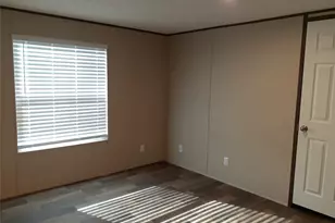 609 Front St, Richmond, TX 77469 - Photo 8