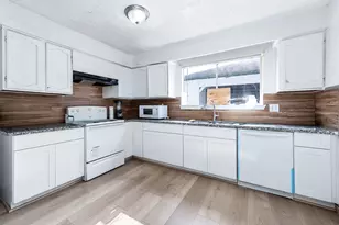 16034 Glen Mar Dr, Houston, TX 77082 - Photo 16