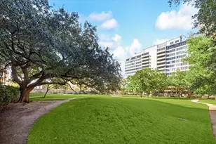 2701 Westheimer Rd, Houston, TX 77098 - Photo 24