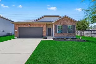 6330 Highland Hts Dr, Richmond, TX 77469 - Photo 2