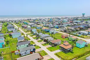 4030 Fort Bend Dr, Galveston, TX 77554 - Photo 4