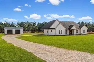 303 Bonfire Bnd, Livingston, TX 77351 - Photo 2