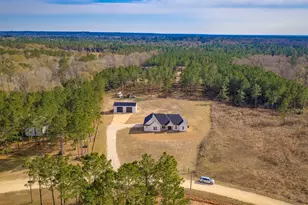 303 Bonfire Bnd, Livingston, TX 77351 - Photo 4