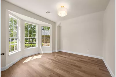 2 Gilded Crest Court, The Woodlands, TX 77382 - Photo 8