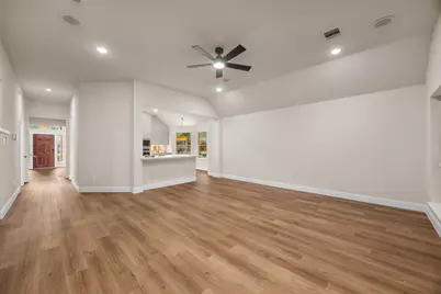 2 Gilded Crest Court, The Woodlands, TX 77382 - Photo 10