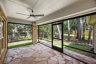 2 Gilded Crest Ct, The Woodlands, TX 77382 - Photo 42