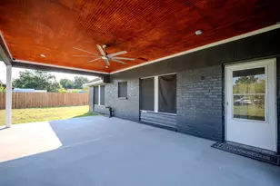 1102 Crosby Dayton Rd, Crosby, TX 77532 - Photo 6