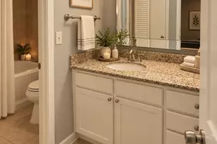 2800 Jeanetta St, Houston, TX 77063 - Photo 8