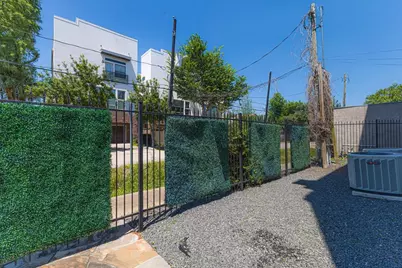 1624 Utah Street, Houston, TX 77007 - Photo 32