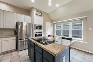 3427 Kings Mountain Dr, Kingwood, TX 77345 - Photo 12