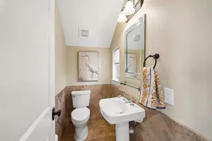 437 Jackson Hill St, Houston, TX 77007 - Photo 20