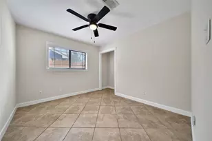 505 Seagrove St, La Porte, TX 77571 - Photo 16