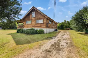 4703 Lake Dr, Brazoria, TX 77422 - Photo 32