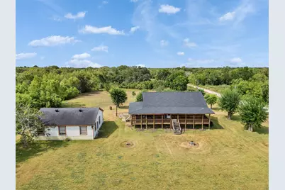 4703 Lake Drive, Brazoria, TX 77422 - Photo 1