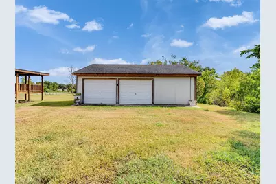 4703 Lake Drive, Brazoria, TX 77422 - Photo 26