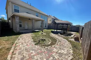 627 Oak Cir Dr E, Conroe, TX 77301 - Photo 16