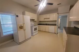 2526 3rd 1/2 Ave N, Texas City, TX 77590 - Photo 6