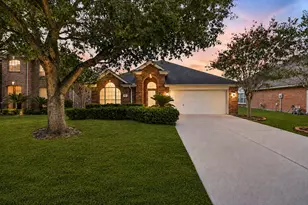 19527 Winding Canyon Ln, Katy, TX 77449 - Photo 2