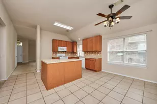 19527 Winding Canyon Ln, Katy, TX 77449 - Photo 10