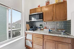 1701 Ball, Galveston, TX 77550 - Photo 18