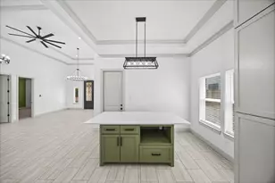 7105 Weyburn St, Houston, TX 77028 - Photo 14