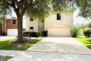 9011 Canton Park Ln, Houston, TX 77095 - Photo 2