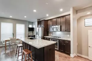 1428 Wilson St, Houston, TX 77019 - Photo 4