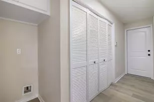 6903 Vinewood Cir, Houston, TX 77088 - Photo 20