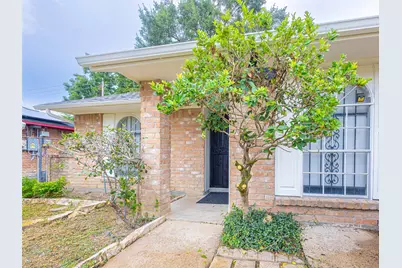 4223 Oak Shadows Drive, Houston, TX 77091 - Photo 4