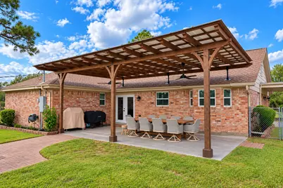 12315 Thaman Drive, Dickinson, TX 77539 - Photo 8