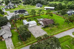 12315 Thaman Dr, Dickinson, TX 77539 - Photo 38