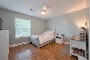 11406 Inwood Dr, Houston, TX 77077 - Photo 22