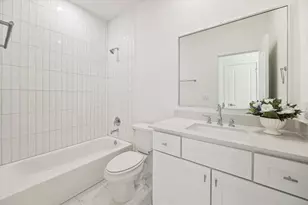 10923 Brookeshire Chase Ln, Houston, TX 77043 - Photo 34