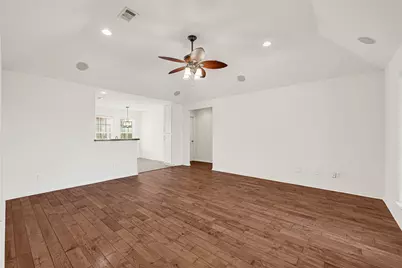 2767 Broadway Street, Dickinson, TX 77539 - Photo 32