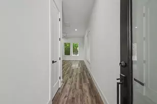 5734 White Magnolia St., Houston, TX 77091 - Photo 4