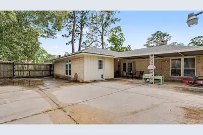 9907 Pinehurst Street, Baytown, TX 77521 - Photo 24