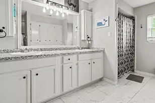 9907 Pinehurst St, Baytown, TX 77521 - Photo 24