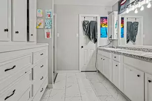 9907 Pinehurst St, Baytown, TX 77521 - Photo 26